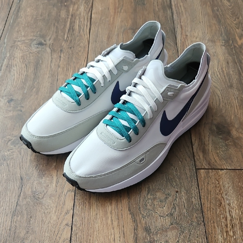 Nike Waffle One SE (10.5) - NIB